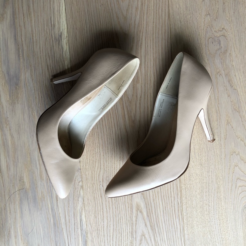 Nude leather heels